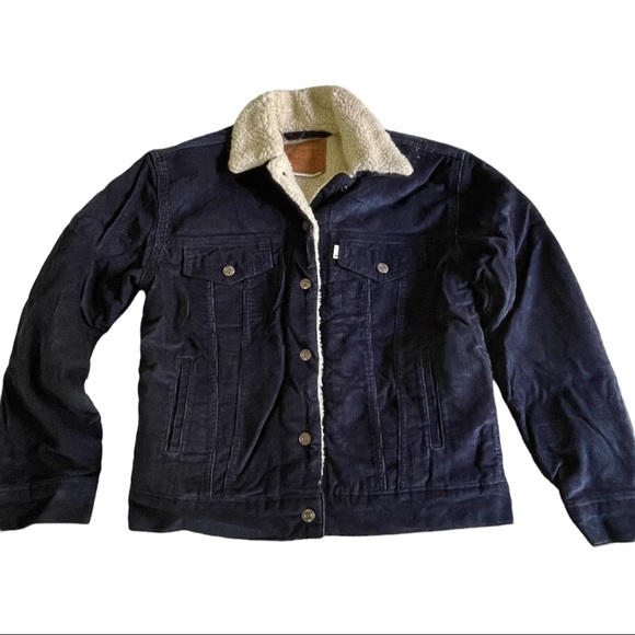 Levi's Jackets & Blazers - Levi’s Ex-Boyfriend Faux Shearling Corduroy Trucker Jacket. Size XS. Brand new.
